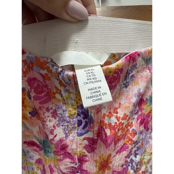 H&M‎ Floral Flared Crinkled High Wait Pink Pants Size Xl - Picture 5 of 5